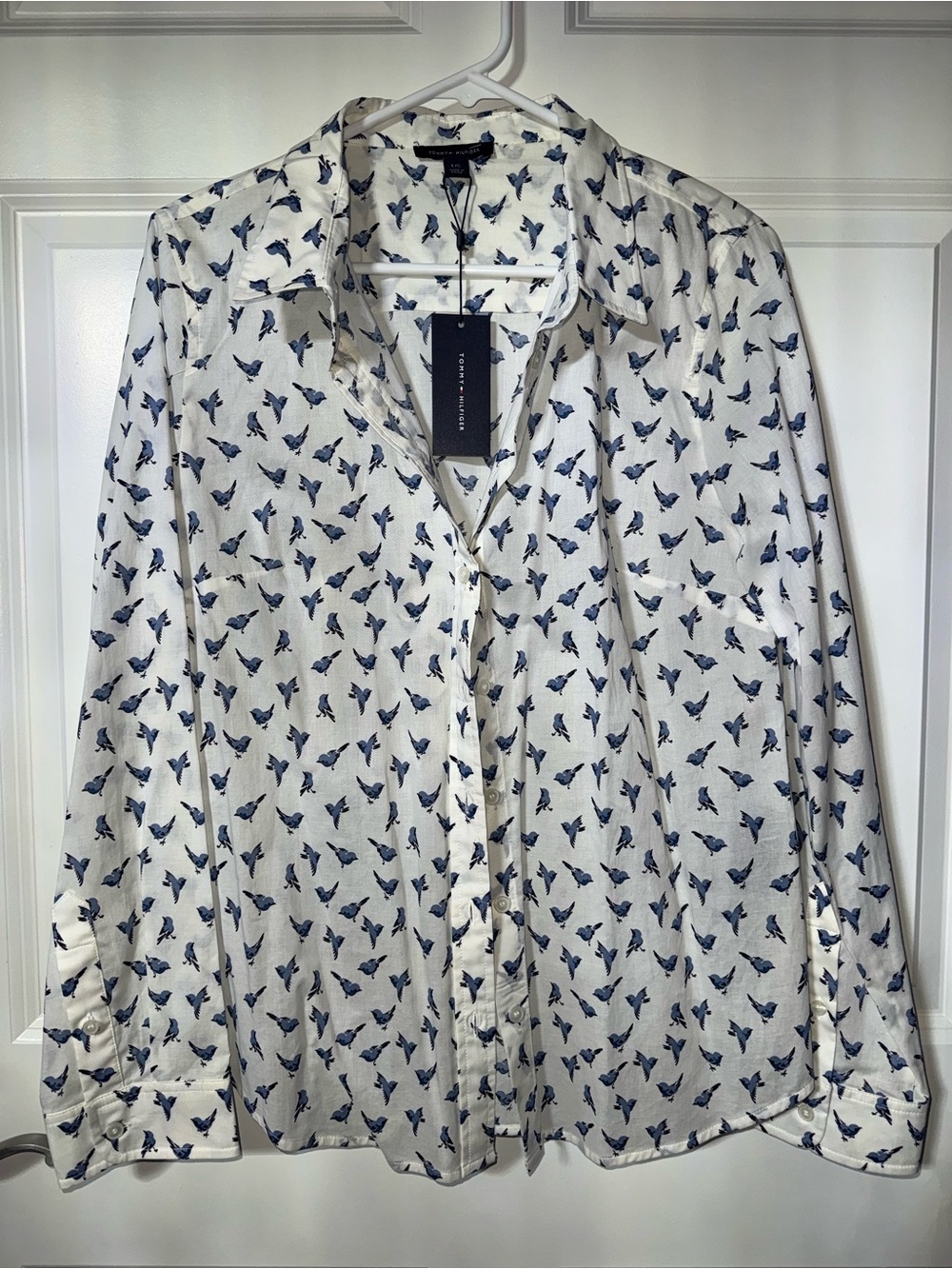 Tommy Hilfiger White Button-Up Shirt with Sweet Blue Bird Print L